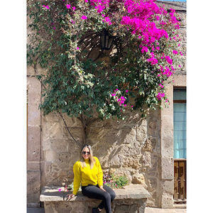 Meet your Posher, Fany